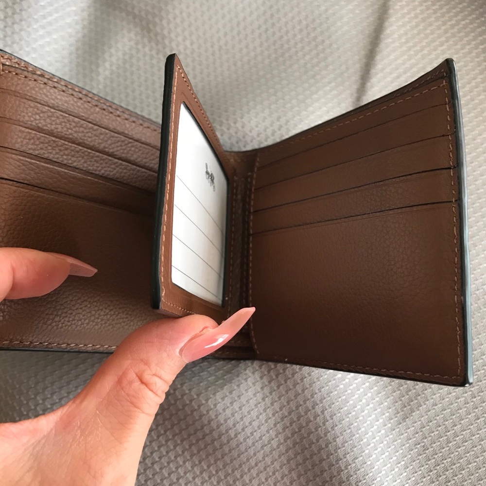 men’s wallets - Picture 3 of 7